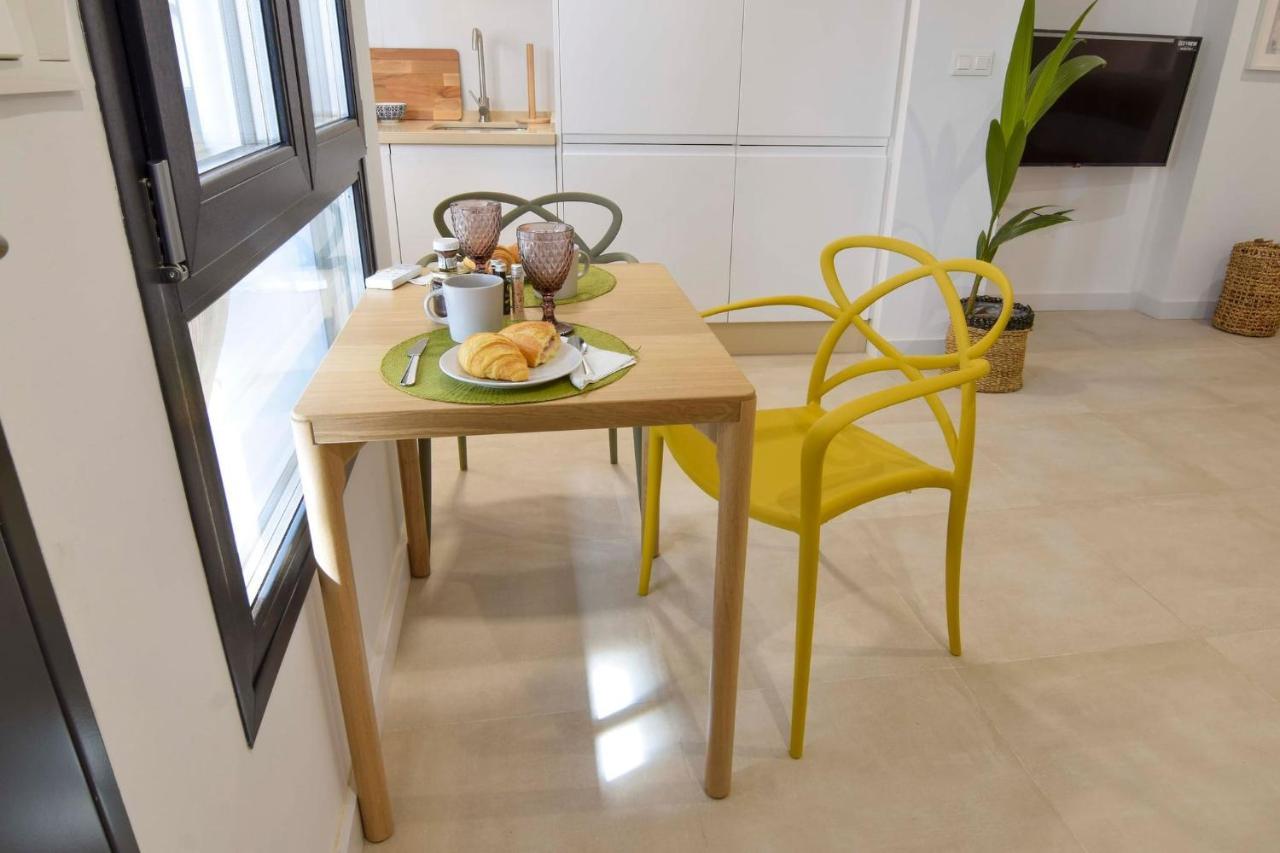 Estudios Ollerias By Sharingco Malaga Luaran gambar